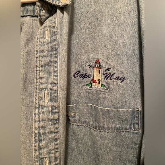 Devon & Jones Durango Denin Cape May‎ button down. Size L. Good condition - Picture 4 of 4